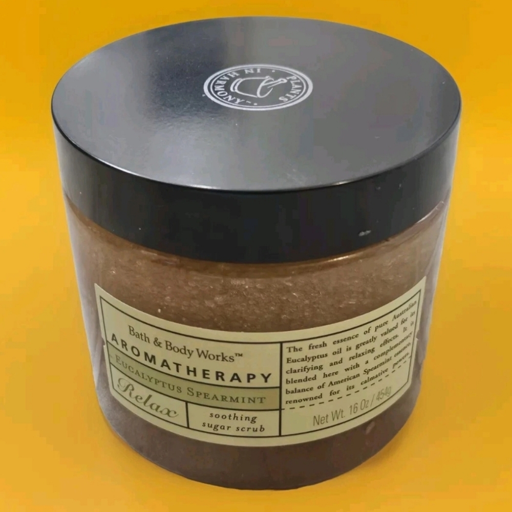 Bath & Body Works Aromatherapy Eucalyptus Spearmint Soothing Sugar Scrub New